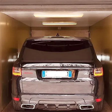 Apartament The Boutique - Iconic In Galleria Duomo With Private Parking Mediolan