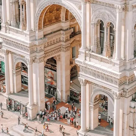 The Boutique - Iconic In Galleria Duomo With Private Parking Apartament Mediolan