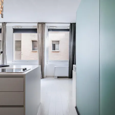 The Boutique - Iconic In Galleria Duomo With Private Parking Apartament *