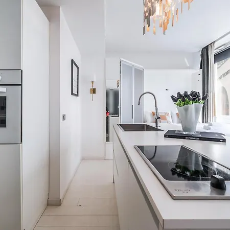Apartament The Boutique - Iconic In Galleria Duomo With Private Parking *
